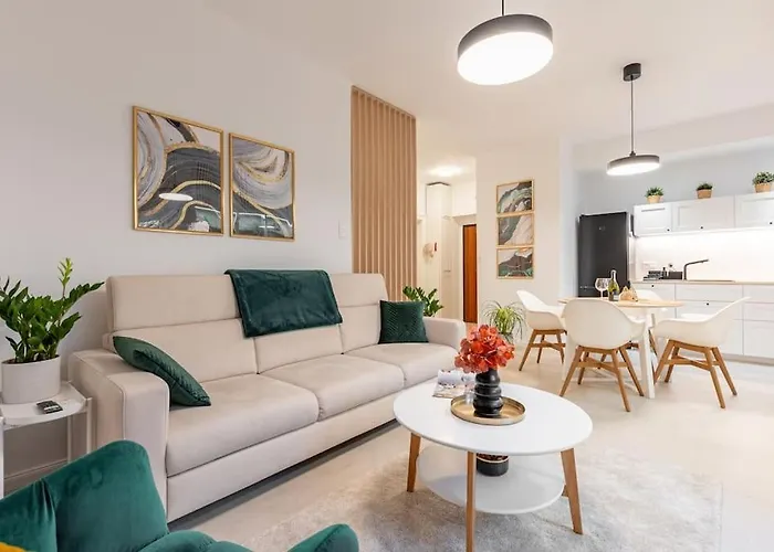 Luxury On Wilsonova, Close To Center