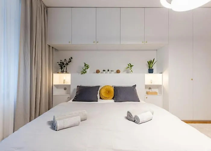 Luxury On Wilsonova, Close To Center * Pressburg